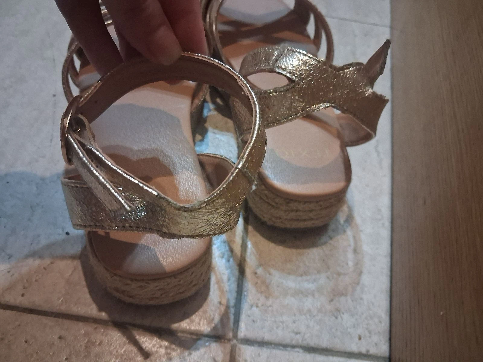 Text sandal – photo 3